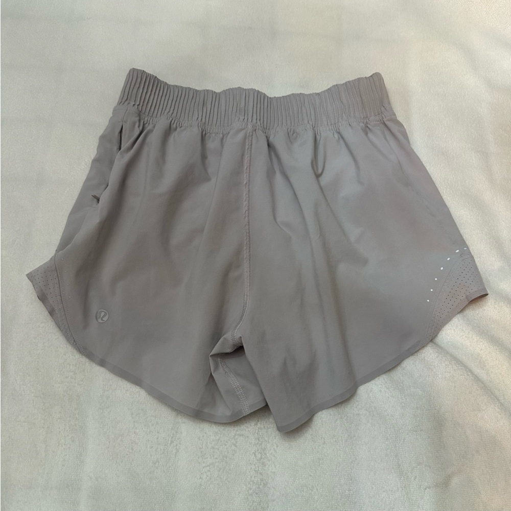 Lululemon Gray Hotty Hot High-Rise Lined Short Size 0 - 51007 - Picture 7 of 11